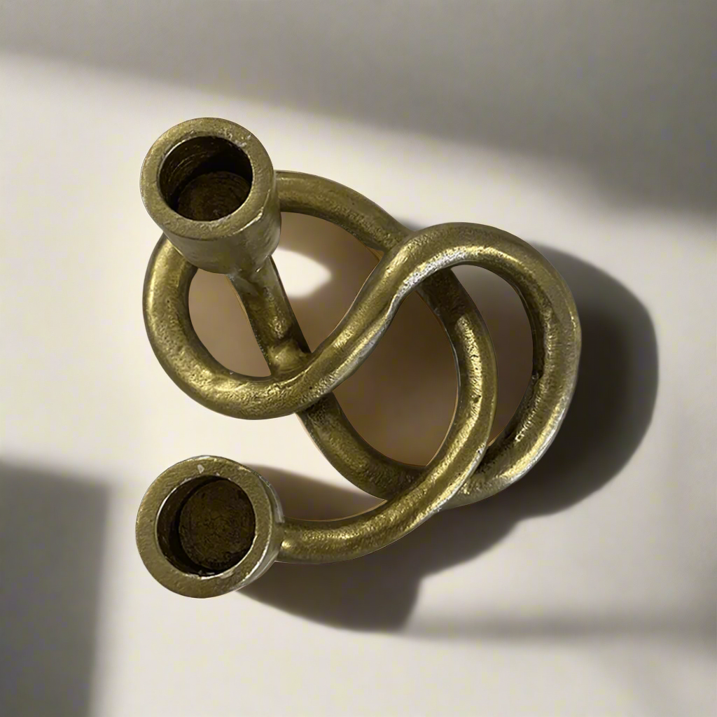 Twisted Metal Candle Holder